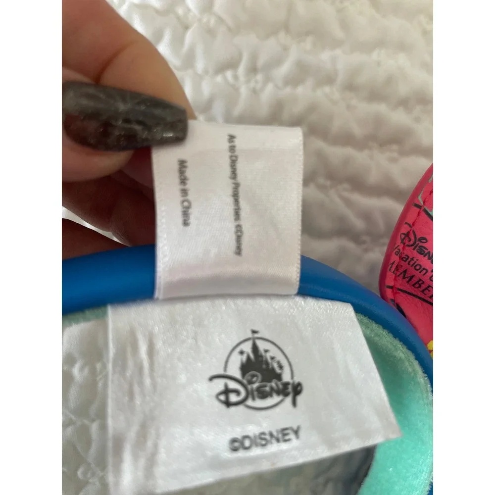 Disney Loungefly Minnie Mouse Ears Disney Vacation Club DVC Member Bow#511